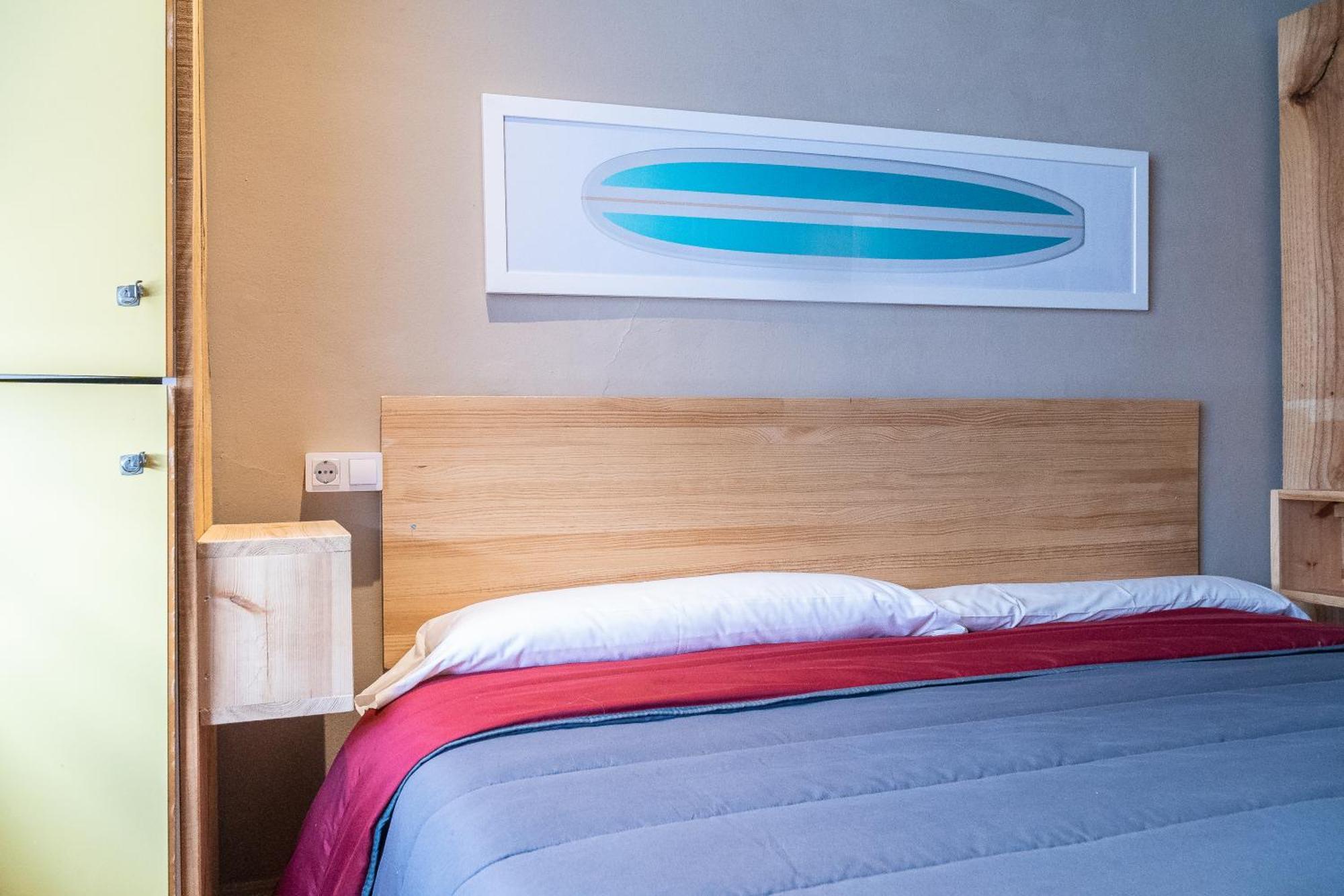 Carving Surf Hostel San Esteban de Pravia Esterno foto